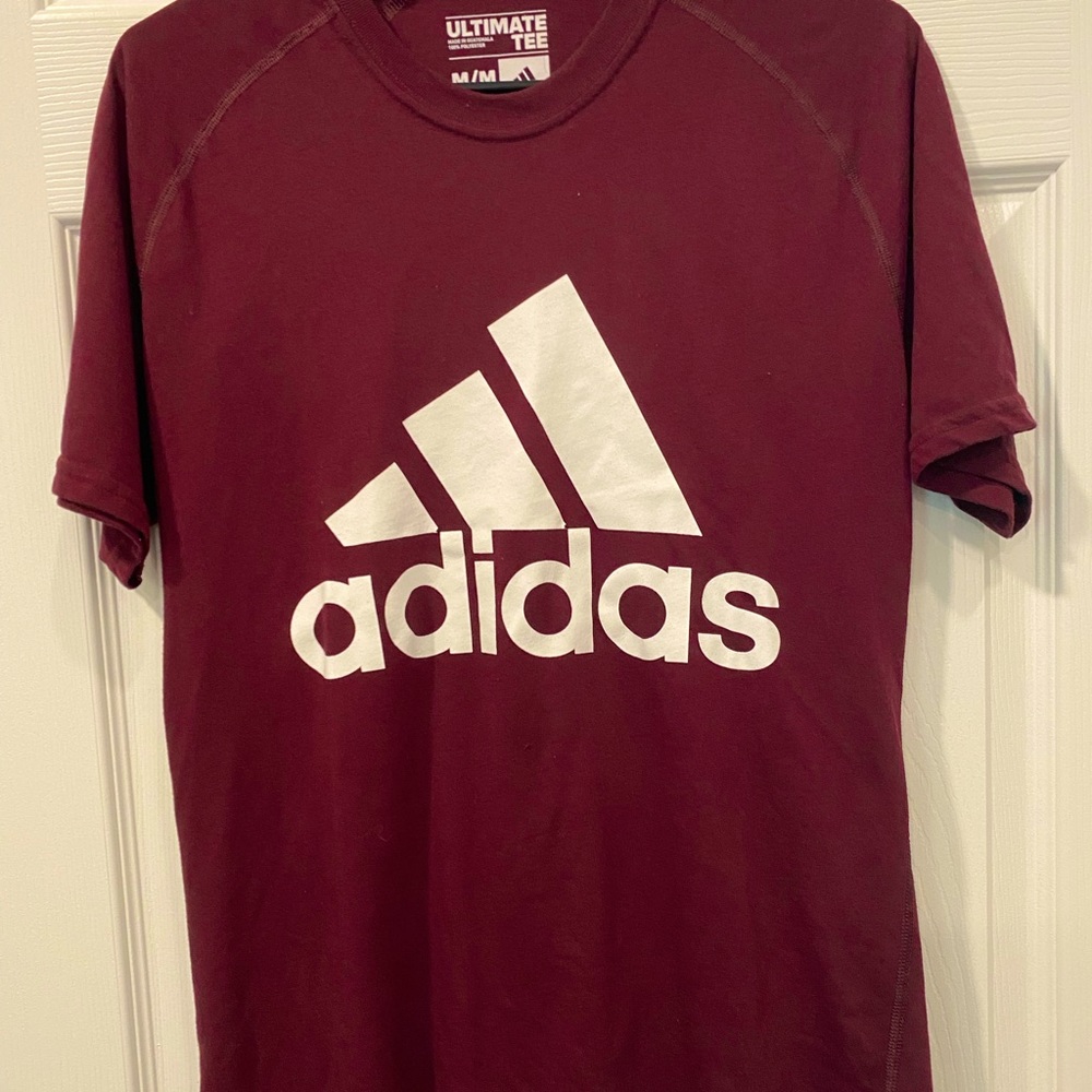 Adidas burgundy t-shirt